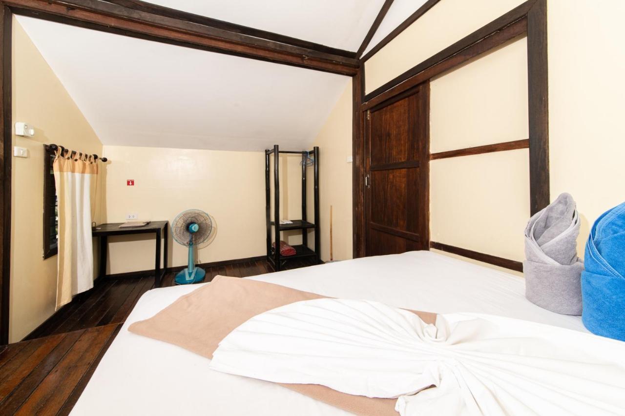 Phangan Beach Resort Ban Tai Exterior photo
